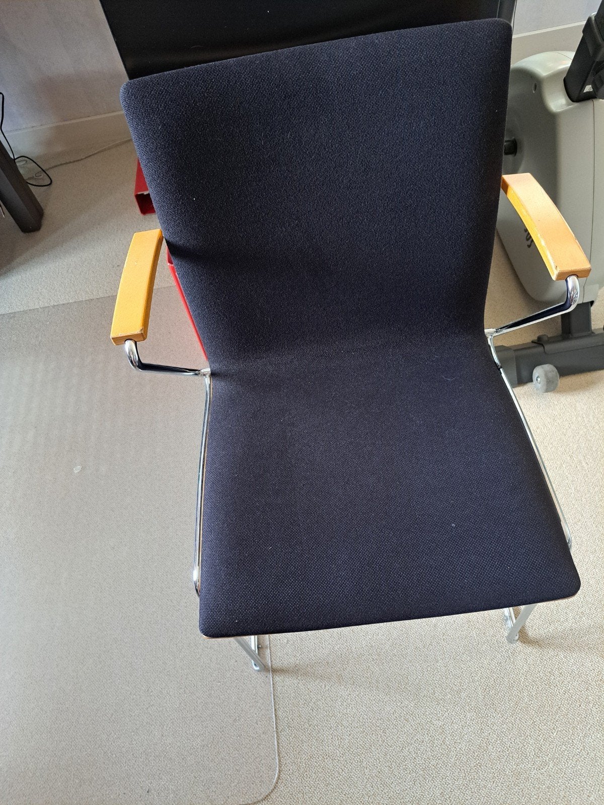 Stoel, Ophalen, Eén