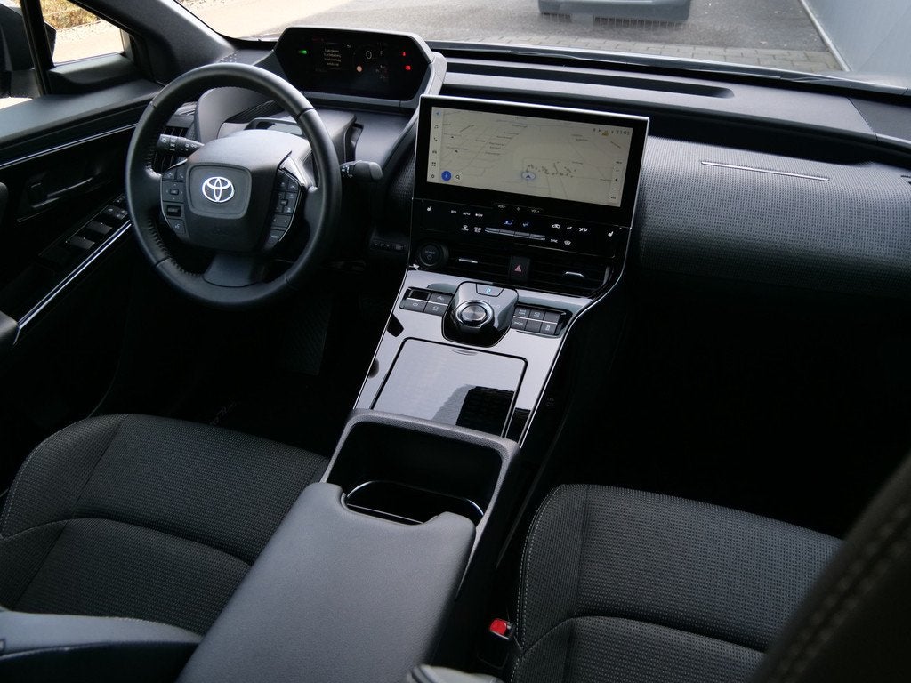 Toyota Bz4x Launch Edition 71 kWh 204 Pk Automaat Navigatie, Auto's, Toyota, Gebruikt, Leder en Stof, 204 pk, SUV of Terreinwagen