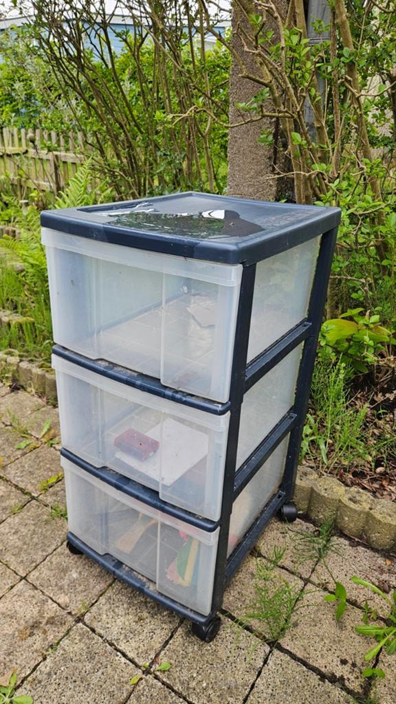 Handig ladekastje voor buiten met 3 laden, Huis en Inrichting, Ophalen, Gebruikt, 3 of 4 laden, Minder dan 100 cm