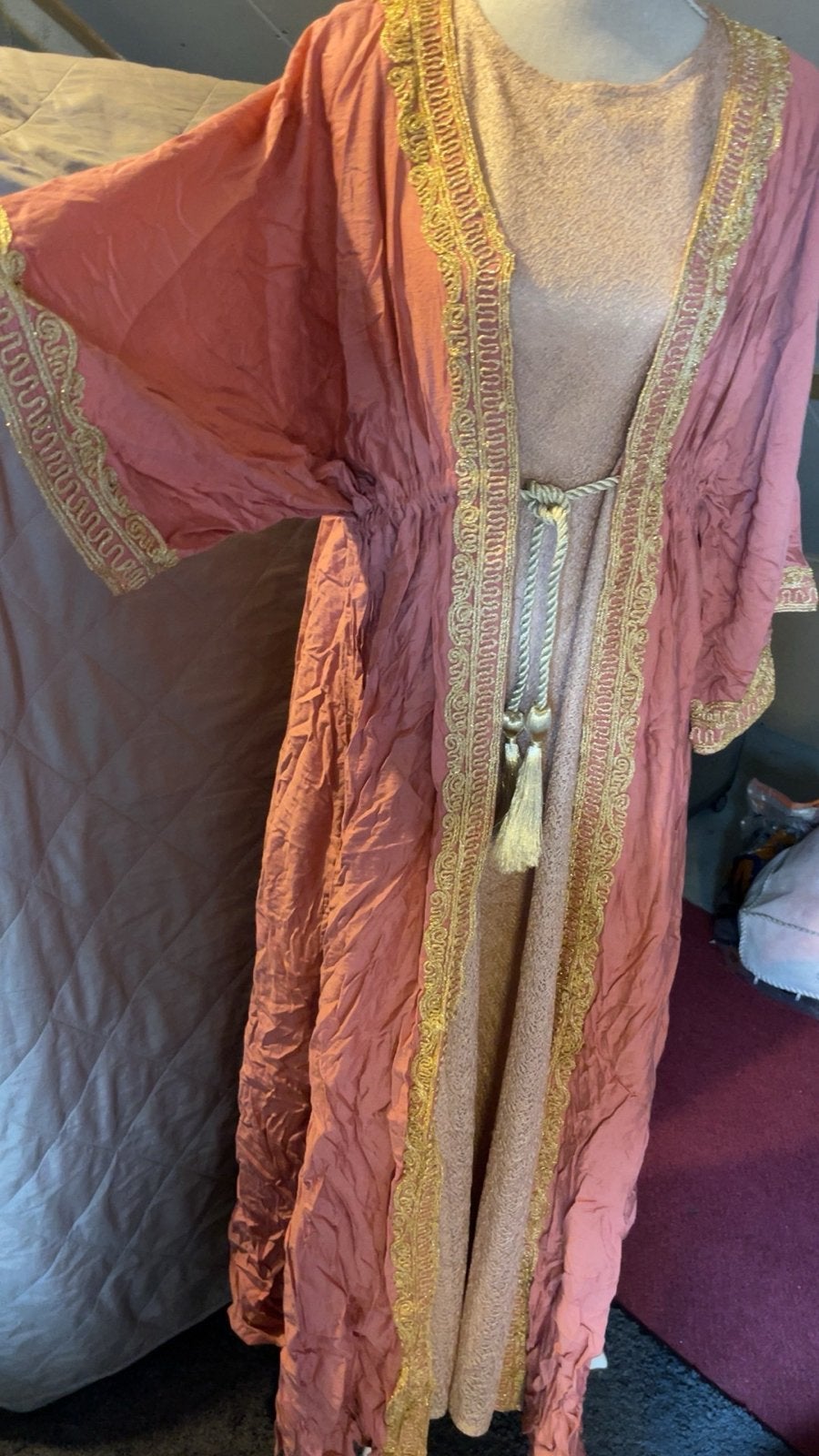 Roze Kaftan met Gouden Borduurwerk, Maat 38/40 (M), Ophalen of Verzenden, Roze, Gedragen