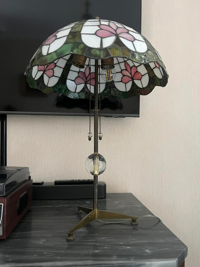 Tiffany voet lamp met glas in voet, Ophalen of Verzenden, Zo goed als nieuw, Glas, Minder dan 50 cm