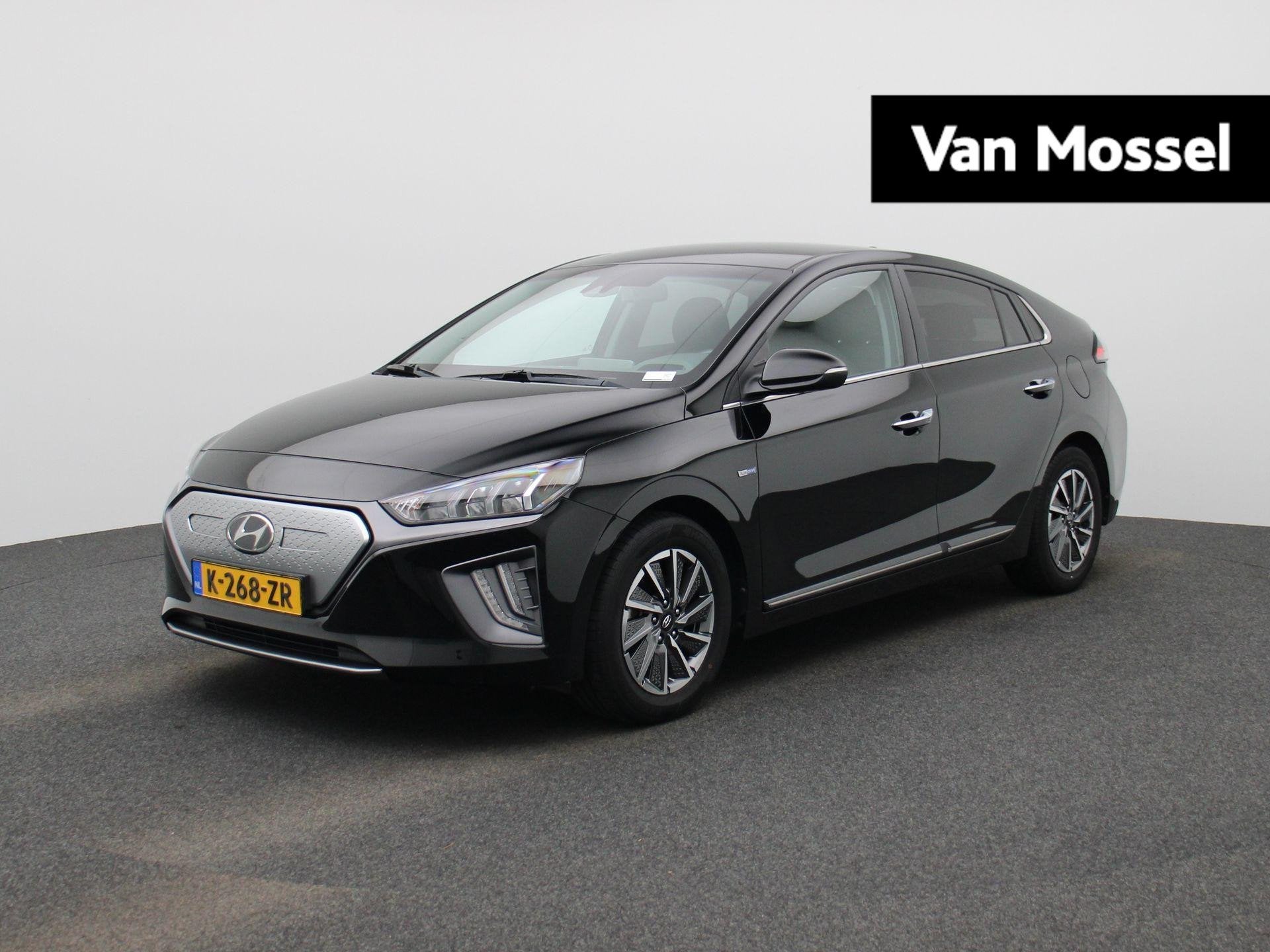 Hyundai IONIQ Comfort EV 38 kWh | SOH 100% | APPLE CARPLAY |, 12 maanden, Gebruikt, Zwart, Origineel Nederlands