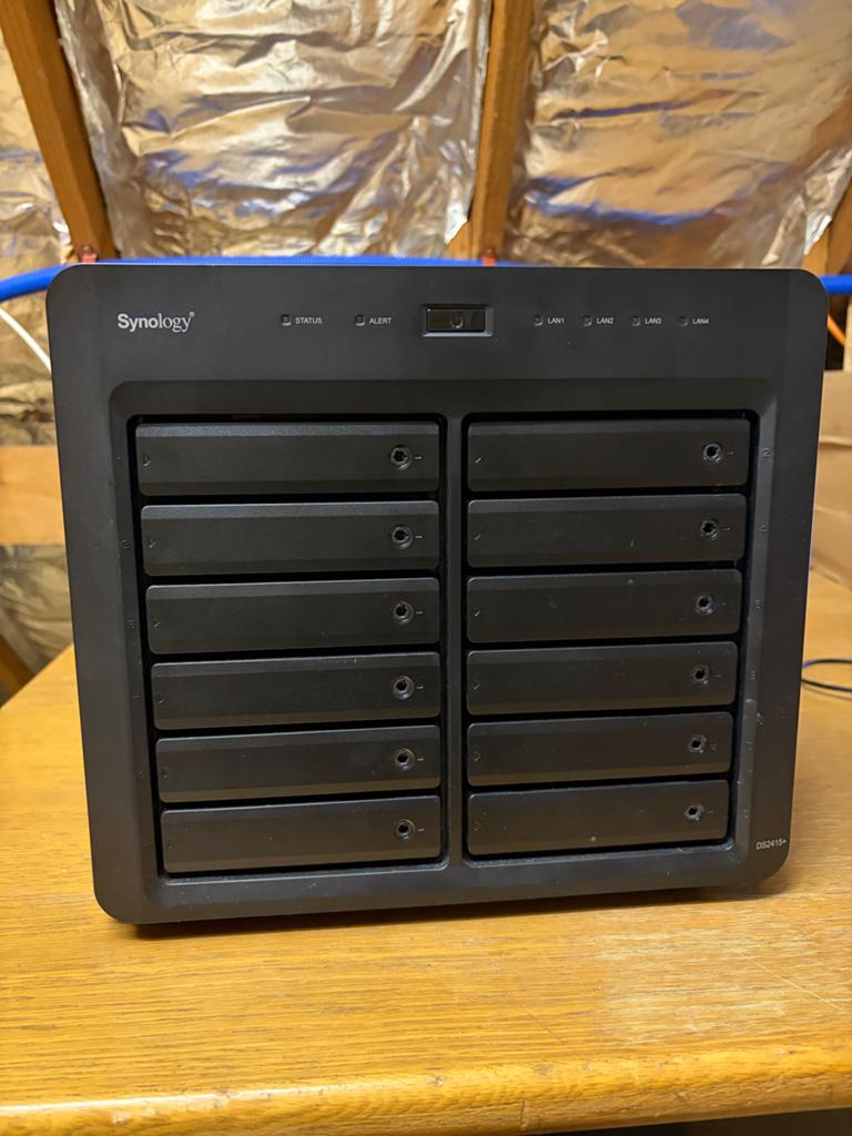 Synology DS2415+ DiskStation NAS (zonder schijven), Ophalen of Verzenden, Gebruikt