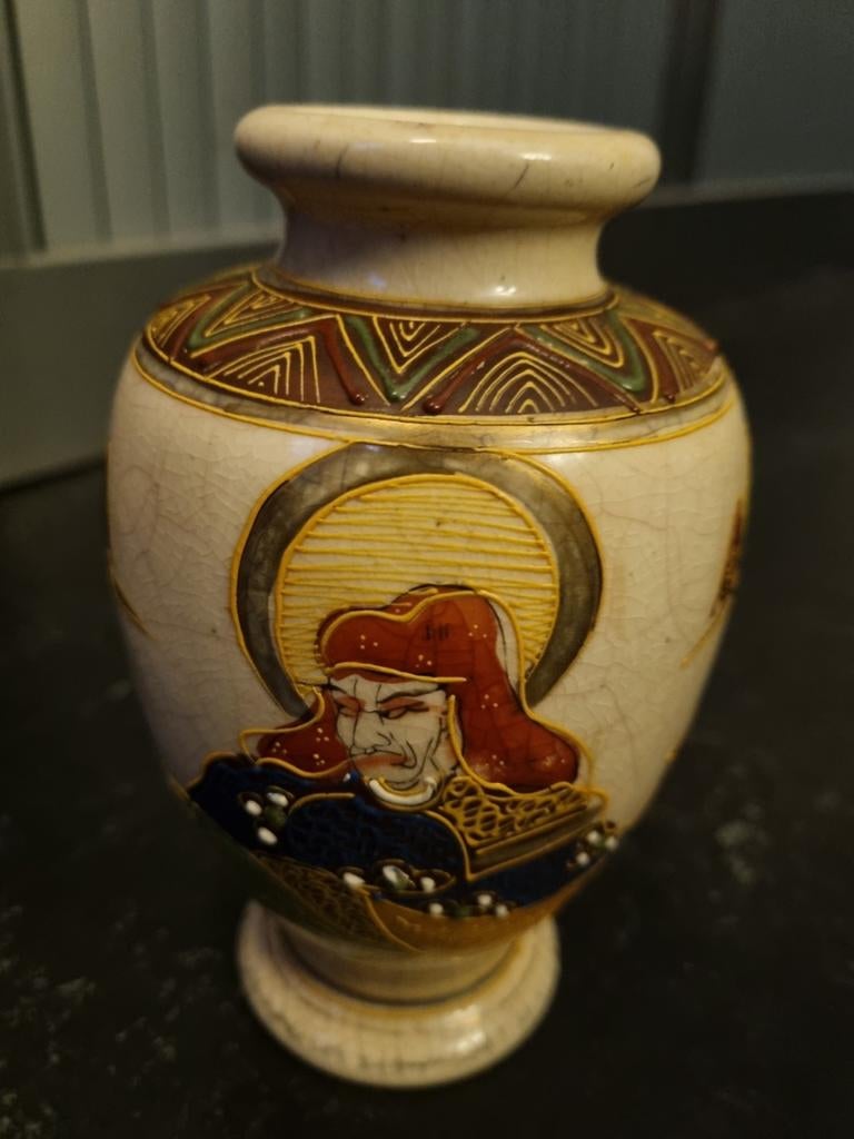 Antieke Japanse Satsuma Vaas met Samurai Decoratie, Ophalen of Verzenden