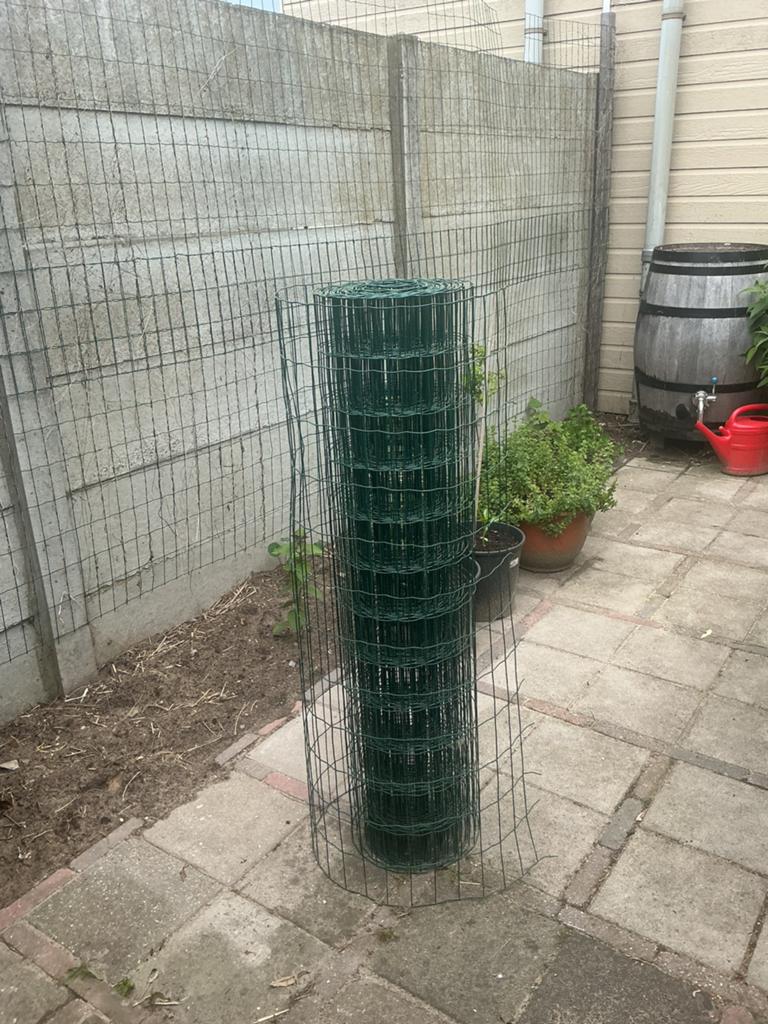 Tuingaas reststuk 123 cm hoog, Ophalen, Zo goed als nieuw, Minder dan 10 meter, Gaas