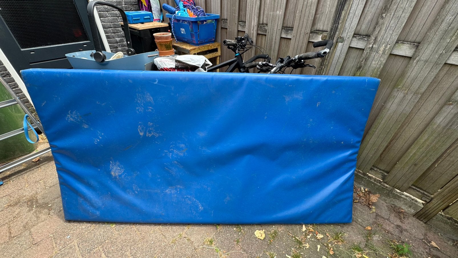 Gym mat buiten onder rekstok of schommel, Ophalen, Gebruikt, Schommel