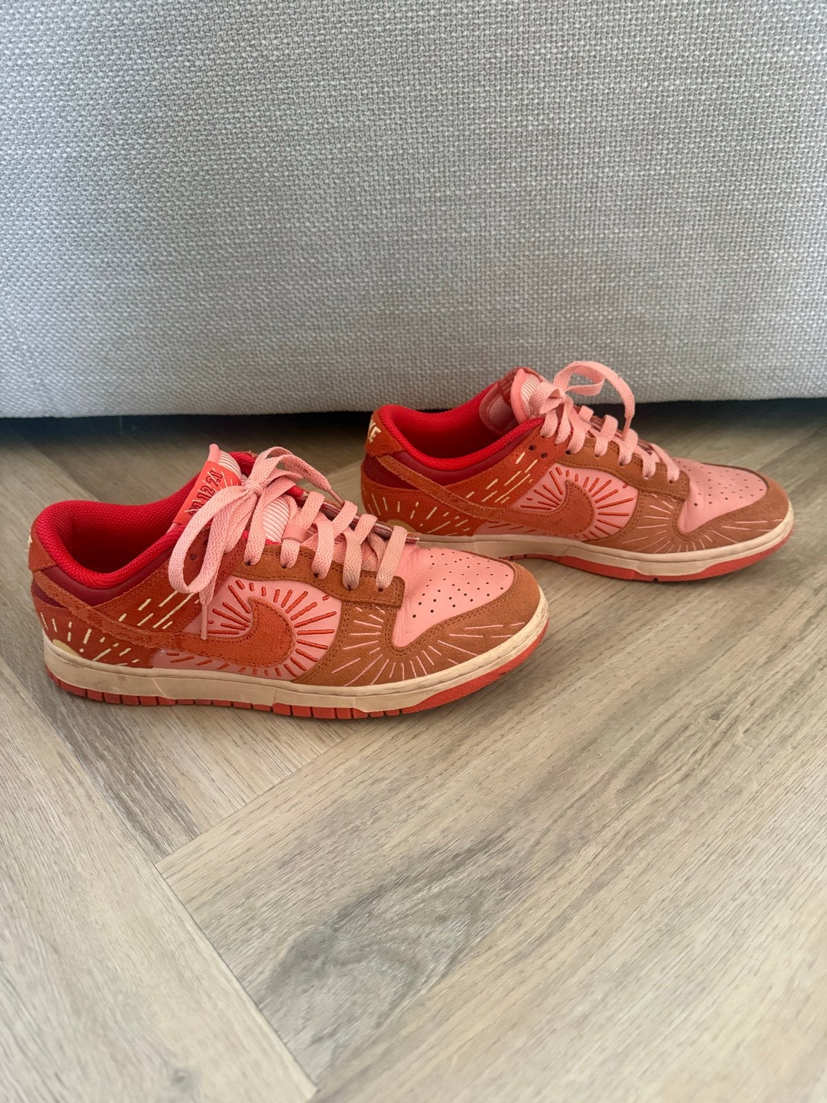Nike Dunk Low Winter Solstice'- Maat 40,5, Ophalen of Verzenden, Rood, Sneakers of Gympen, Zo goed als nieuw