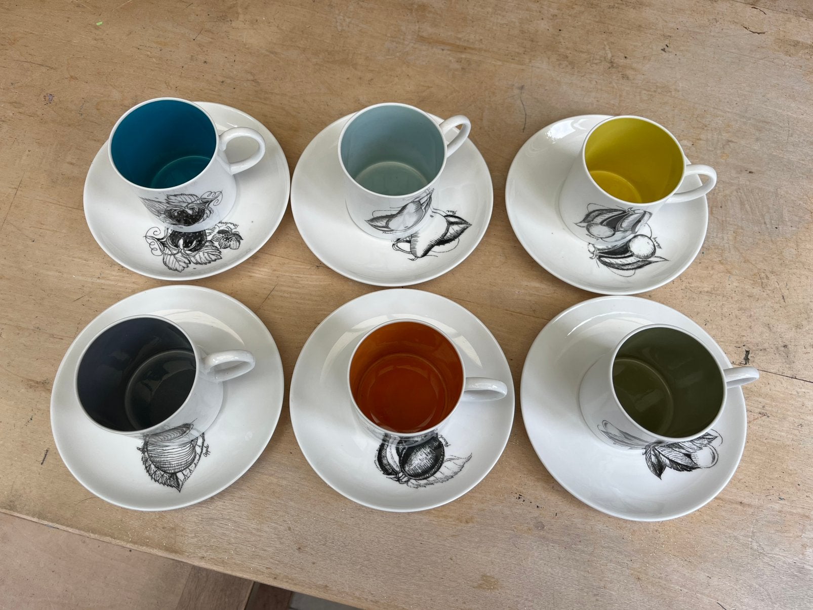 6 delig serviesje Black Fruit Susie Cooper Fine Bone China, Ophalen, Zo goed als nieuw, Overige stijlen, Kop(pen) en/of Schotel(s)