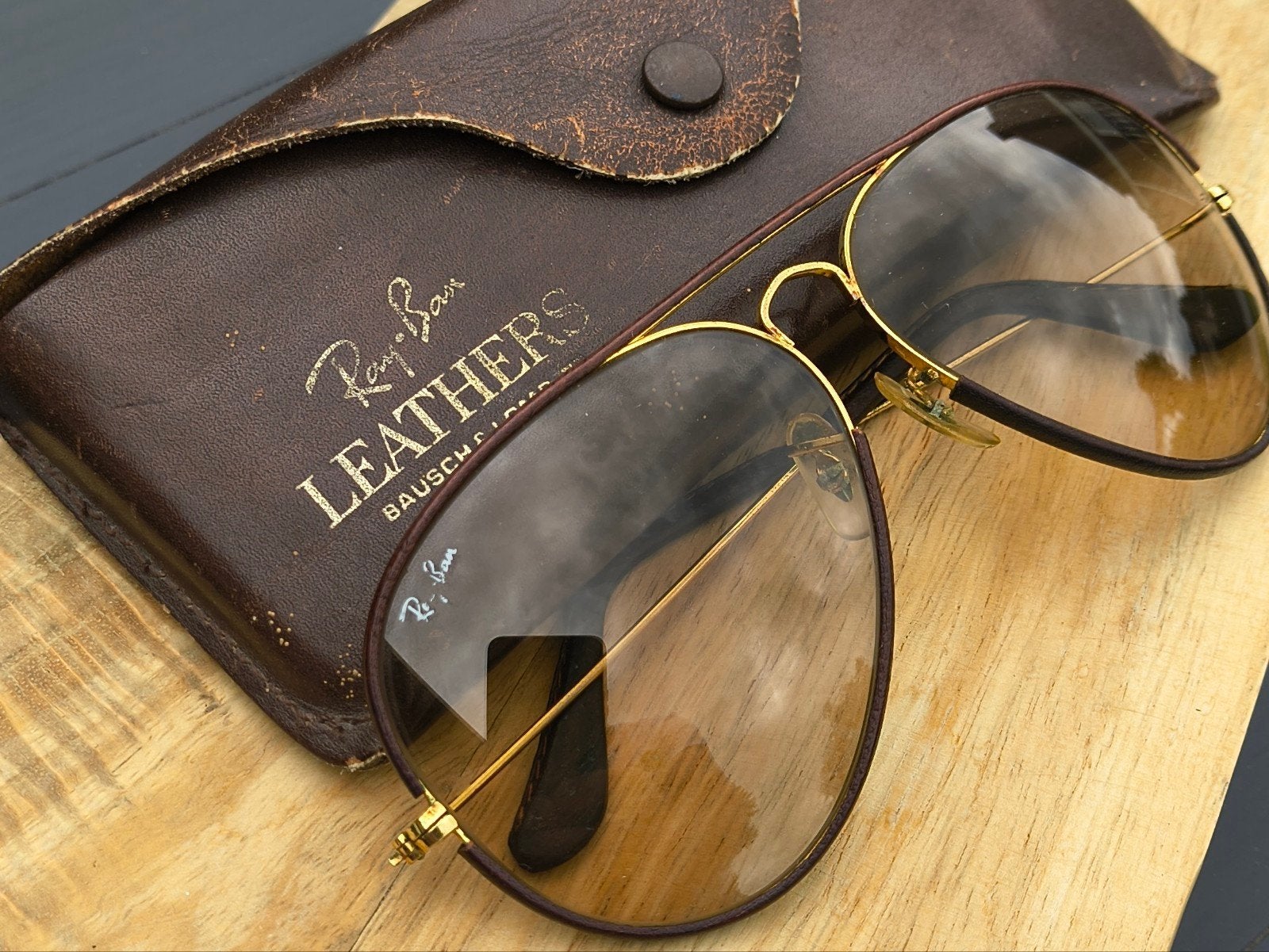 Ray-Ban B&L Aviator Leathers USA Vintage 80s 62-14, Ophalen of Verzenden, Ray-Ban