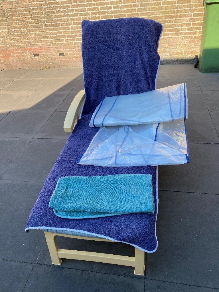 Zonnestoel/Ligbed AQUARIUS casual met kussen en afdekhoes, Ophalen, Zo goed als nieuw, Kunststof, Stoel