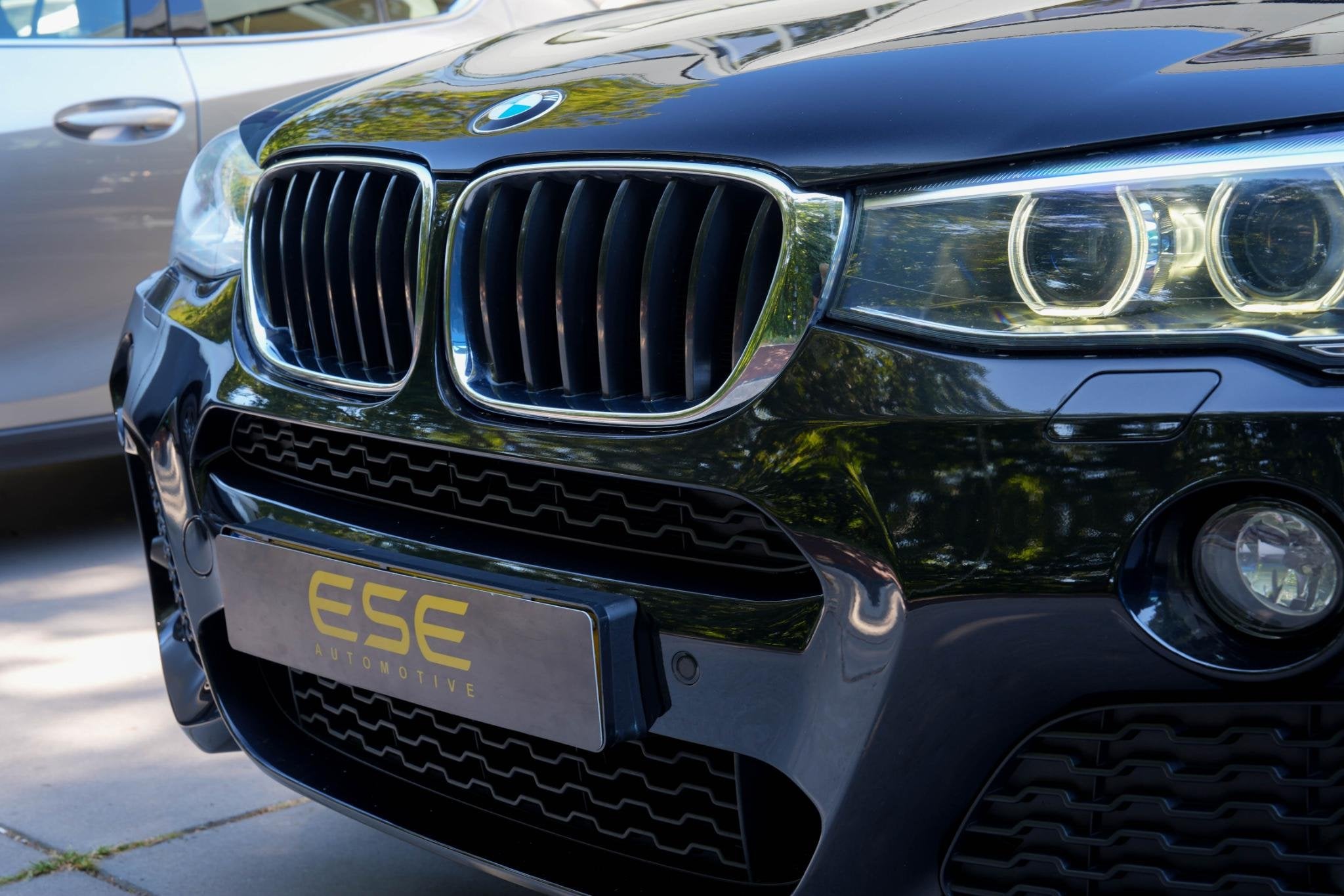 Foto 14 van BMW X3 xDrive20i M-Sport | Panorama | Trekhaak | Leder | Nav