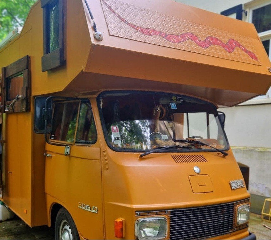 Oldtimer Hanomag Henschel F20D 1971, Particulier, Buscamper of Camperbus, Overige merken