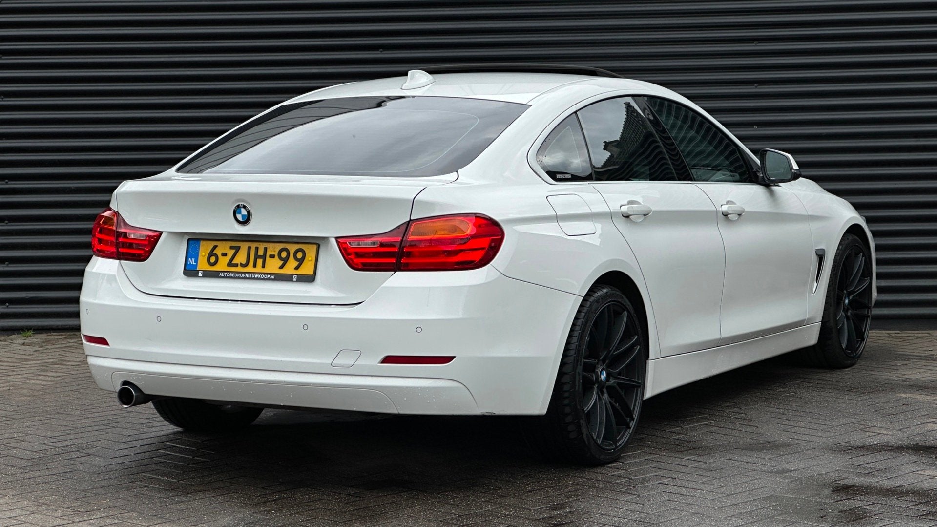 BMW 4-serie 420i Executive | Harman Kardon | Schuifdak | PDC, Gebruikt, Wit, Origineel Nederlands, Bedrijf