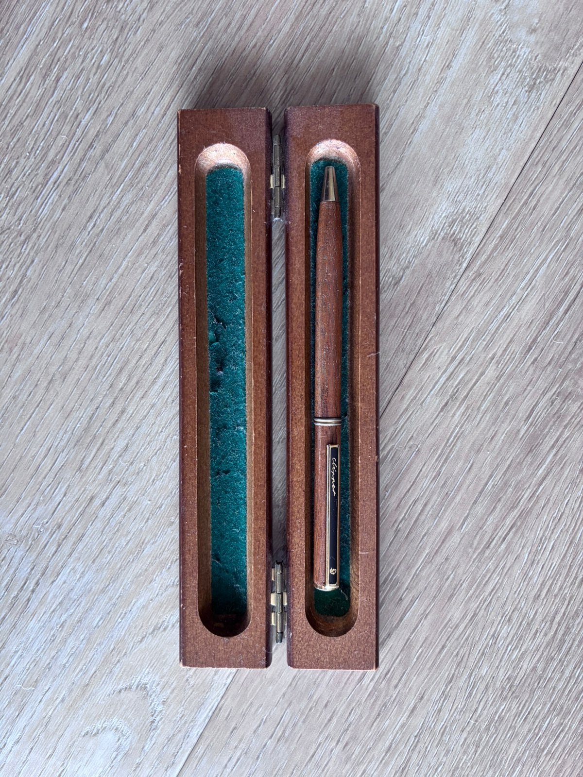 Vintage Clipper pen in houten pennendoosje, Verzamelen, Ophalen of Verzenden, Gebruikt, Balpen, Overige merken