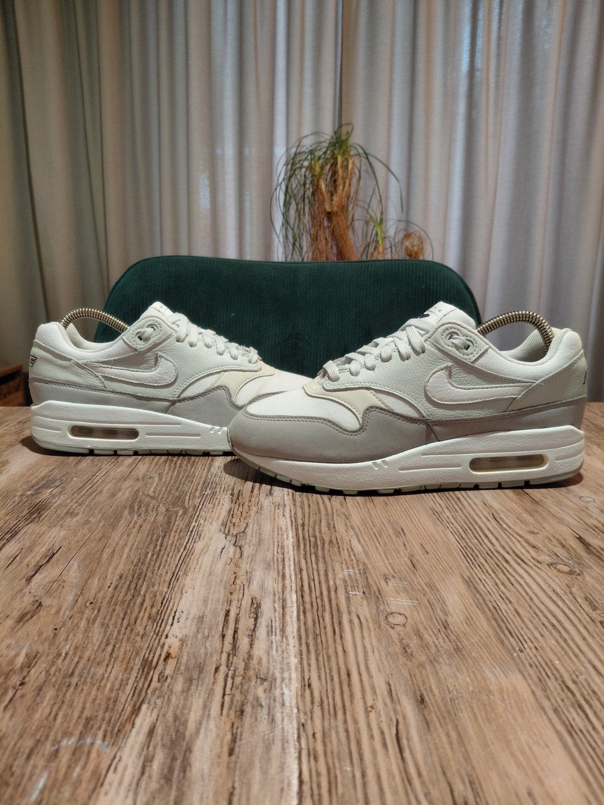 Nike Air Max 1 '87 LX 'Photon Dust' Size 39, Wit, Nike, Ophalen of Verzenden, Sneakers of Gympen