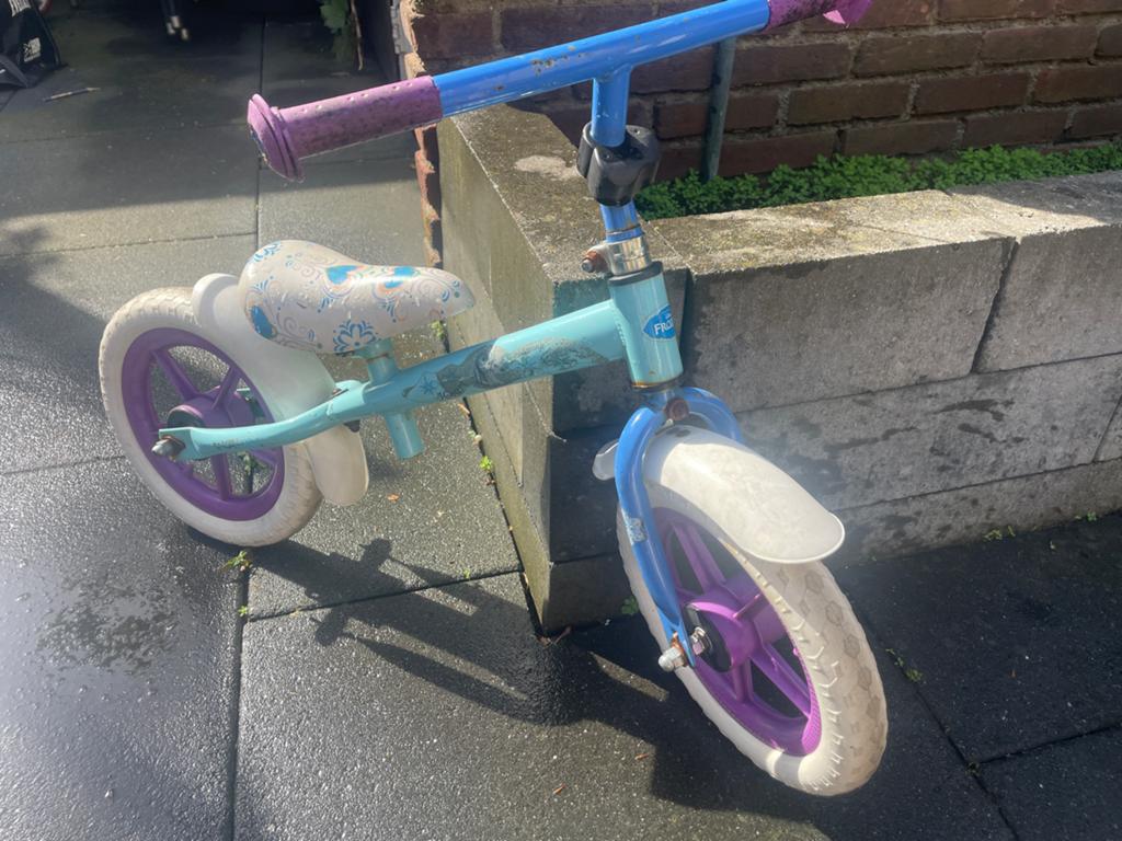 Frozen Kinder Loopfiets - Blauw/Paars, Ophalen of Verzenden, Gebruikt, Loopfiets