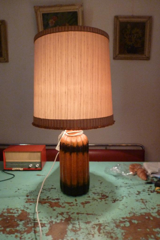 VLOERLAMP,sixties,zeventies,MID-CENTURY,LAVA,VINTAGE, Gebruikt, SIXTIES,ZEVENTIES,MID-CENTURY,LAVA,POP, Ophalen of Verzenden, Minder dan 100 cm