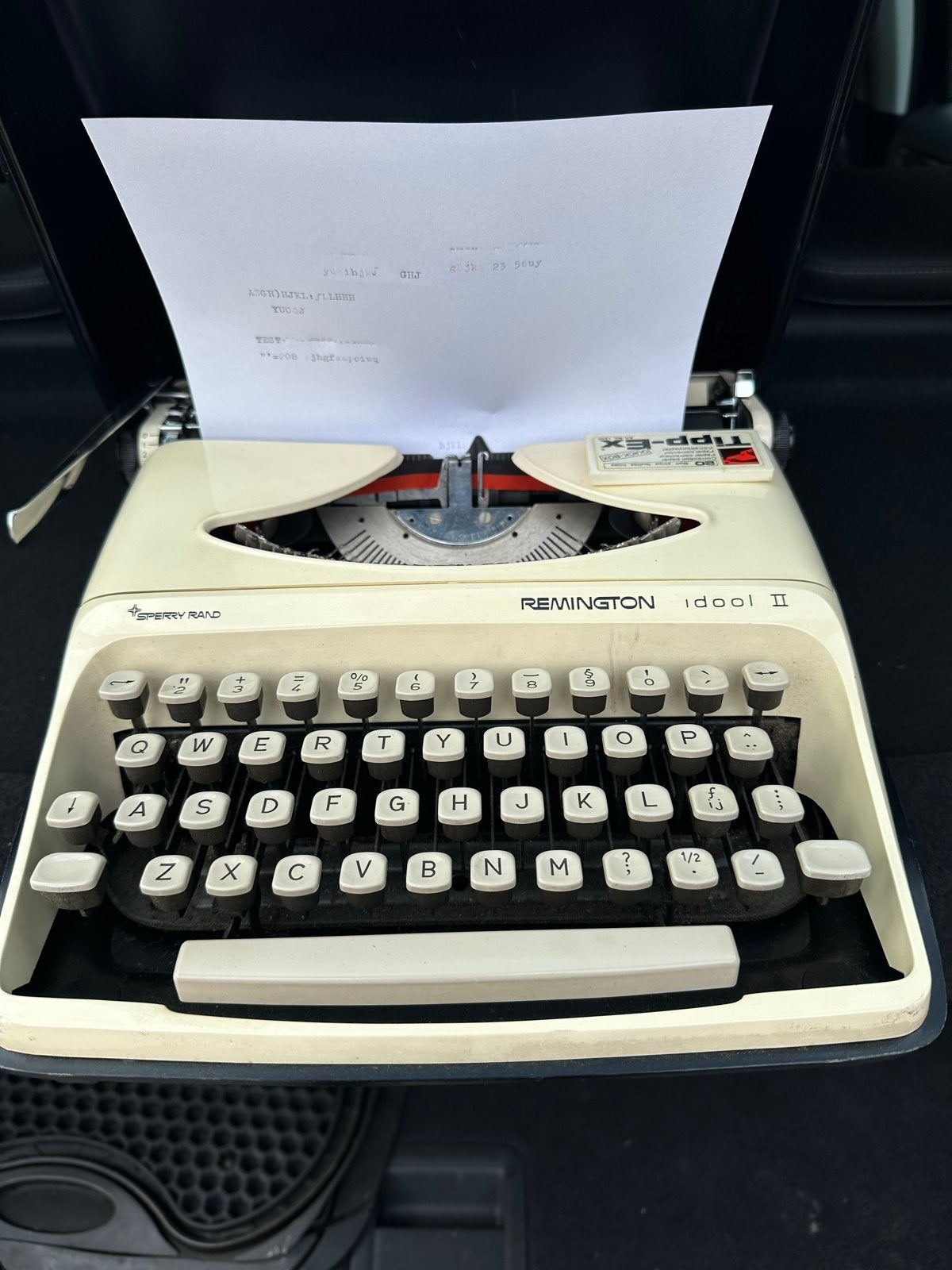 Koffer scrijf machine Remminton hit 1970, Diversen, Typemachines, Ophalen of Verzenden, Gebruikt