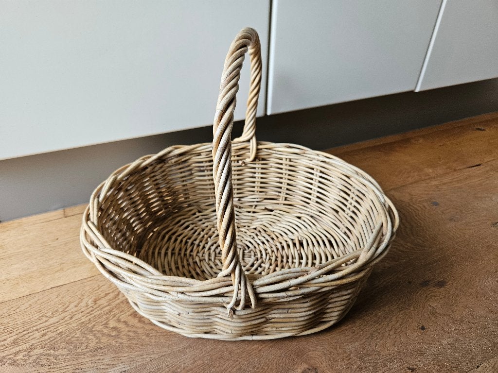 Rieten mand, Gebruikt, Mand, Ophalen of Verzenden, Riet