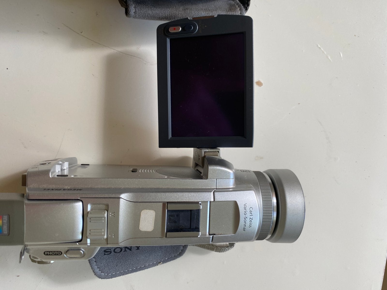 2 oude miniDV camera’s videocamera’s, Mini dv, Gebruikt, Band, Disc of Geheugen, Sony
