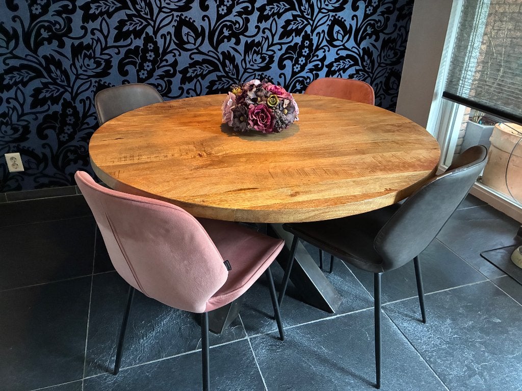 Ronde eettafel (mangohout) 130 cm incl. 4 stoelen, Ophalen, Gebruikt, Rond, Vier personen
