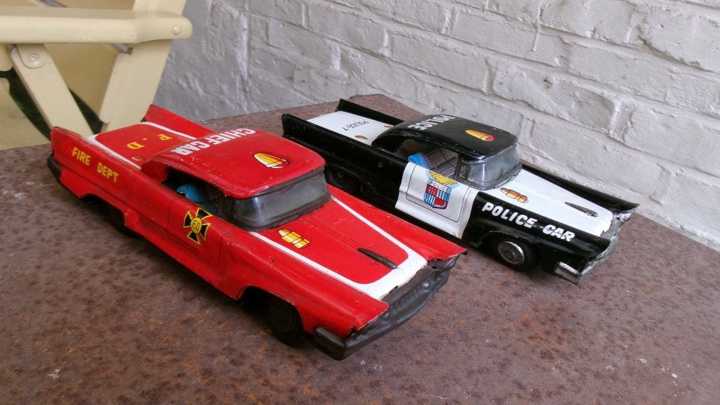 2X blikken police car en fire dept Desoto '57 zeldzaam!, Ophalen of Verzenden