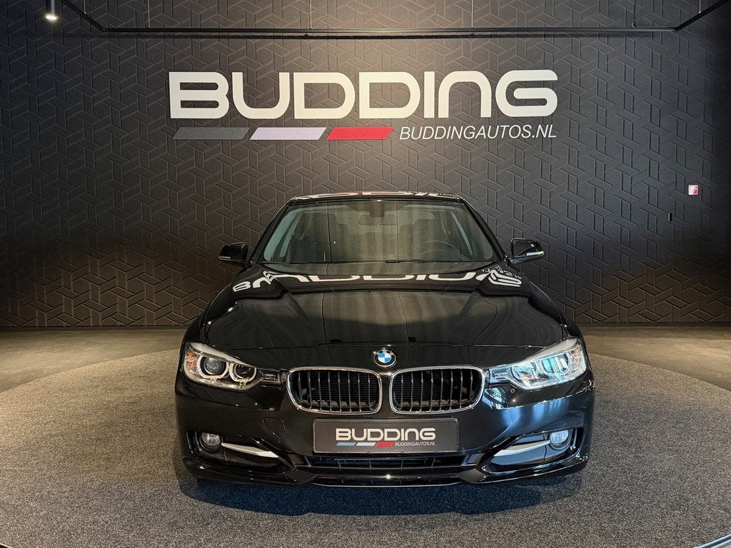 BMW 3-serie 320i EDE Exe | Sport-line | Navi | PDC, Gebruikt, 4 cilinders, Zwart, Origineel Nederlands