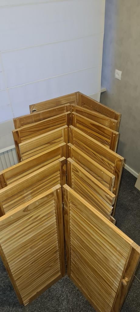 14 Louvre deurtjes, Ophalen