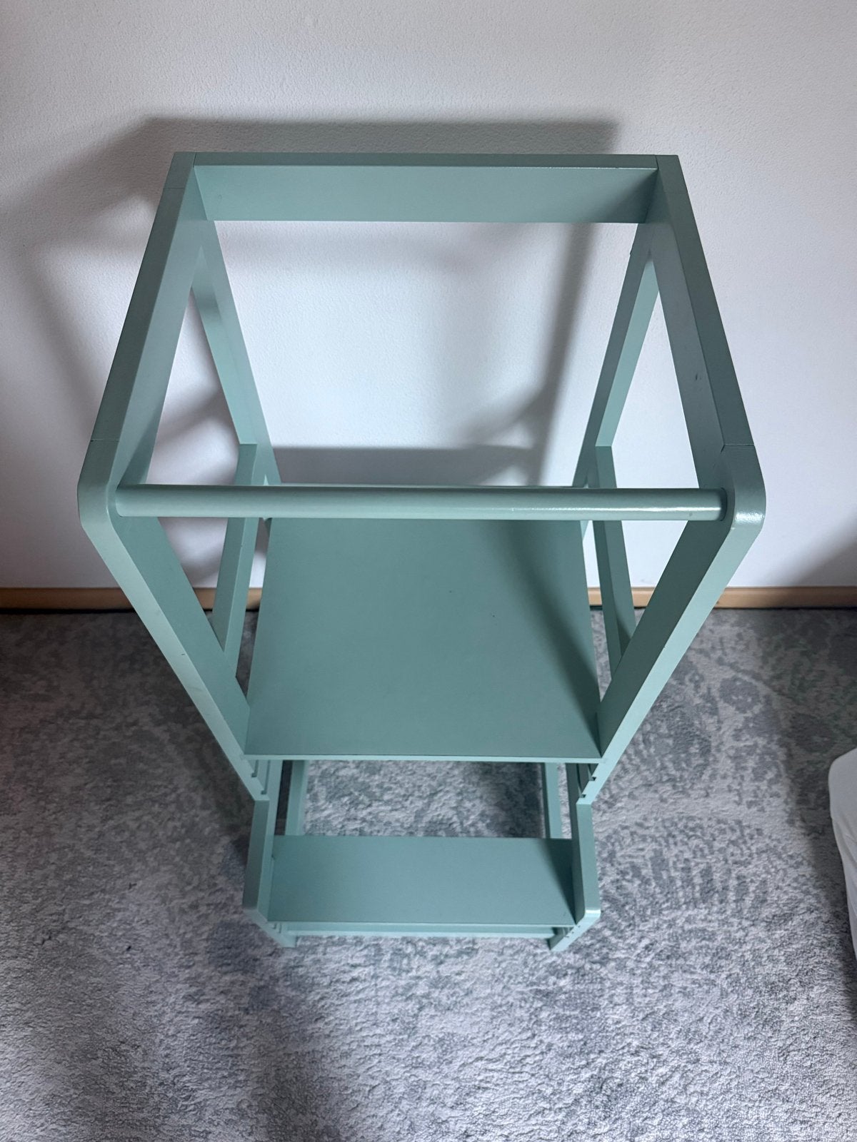 Montessori leertoren / keukenhulpje, Kinderen en Baby's, Kinderstoelen, Ophalen of Verzenden, Zo goed als nieuw, Overige typen