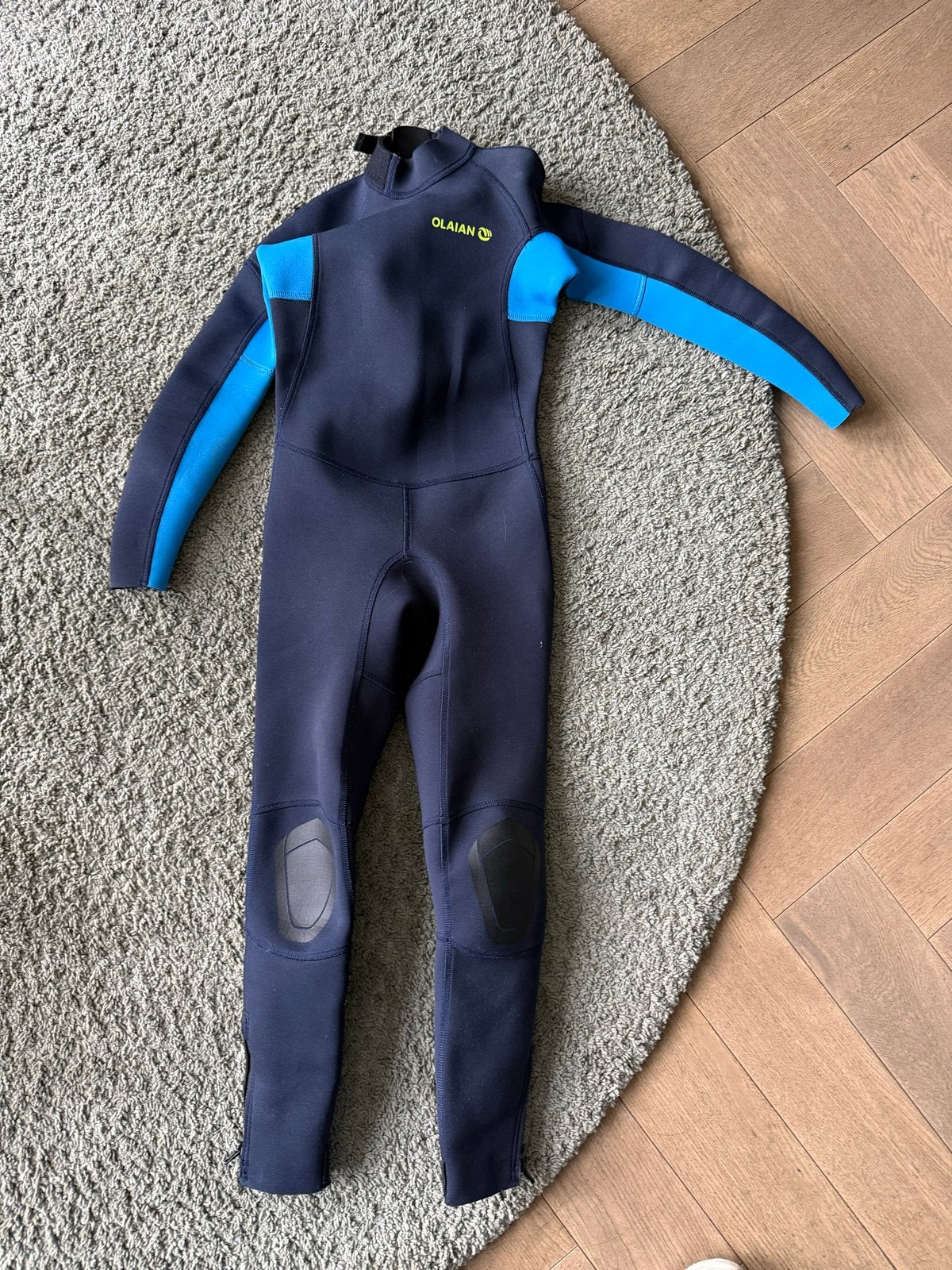 Olaian Wetsuit Kinderen Maat 12 (143-152 cm), Watersport en Boten, Ophalen of Verzenden, Zo goed als nieuw, Kind, Wetsuit