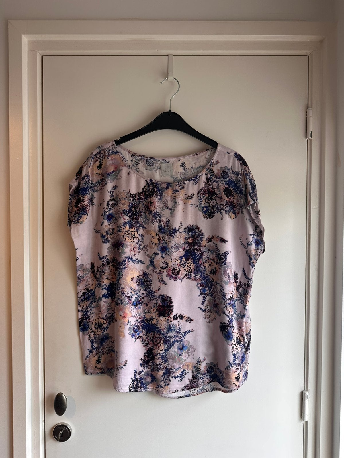 Culture bloementop - maat S, Kleding | Dames, Ophalen of Verzenden, Zo goed als nieuw, Korte mouw, Roze