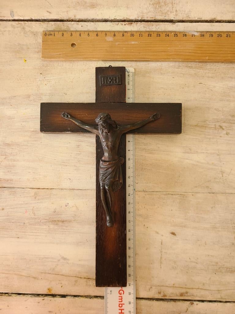 Antiek houten crucifix met corpus, gedateerd 1928, Ophalen of Verzenden