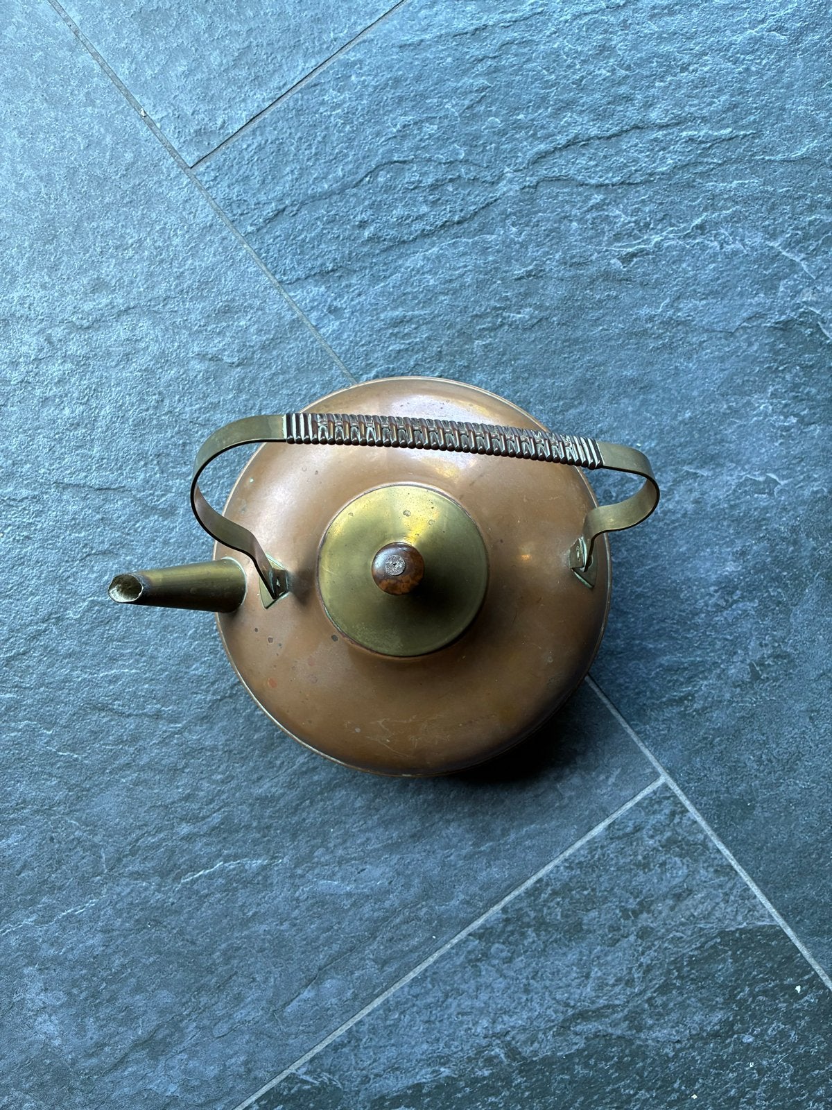 Antieke Koperen Theeketel met Messing Handvat, Ophalen of Verzenden, Koper