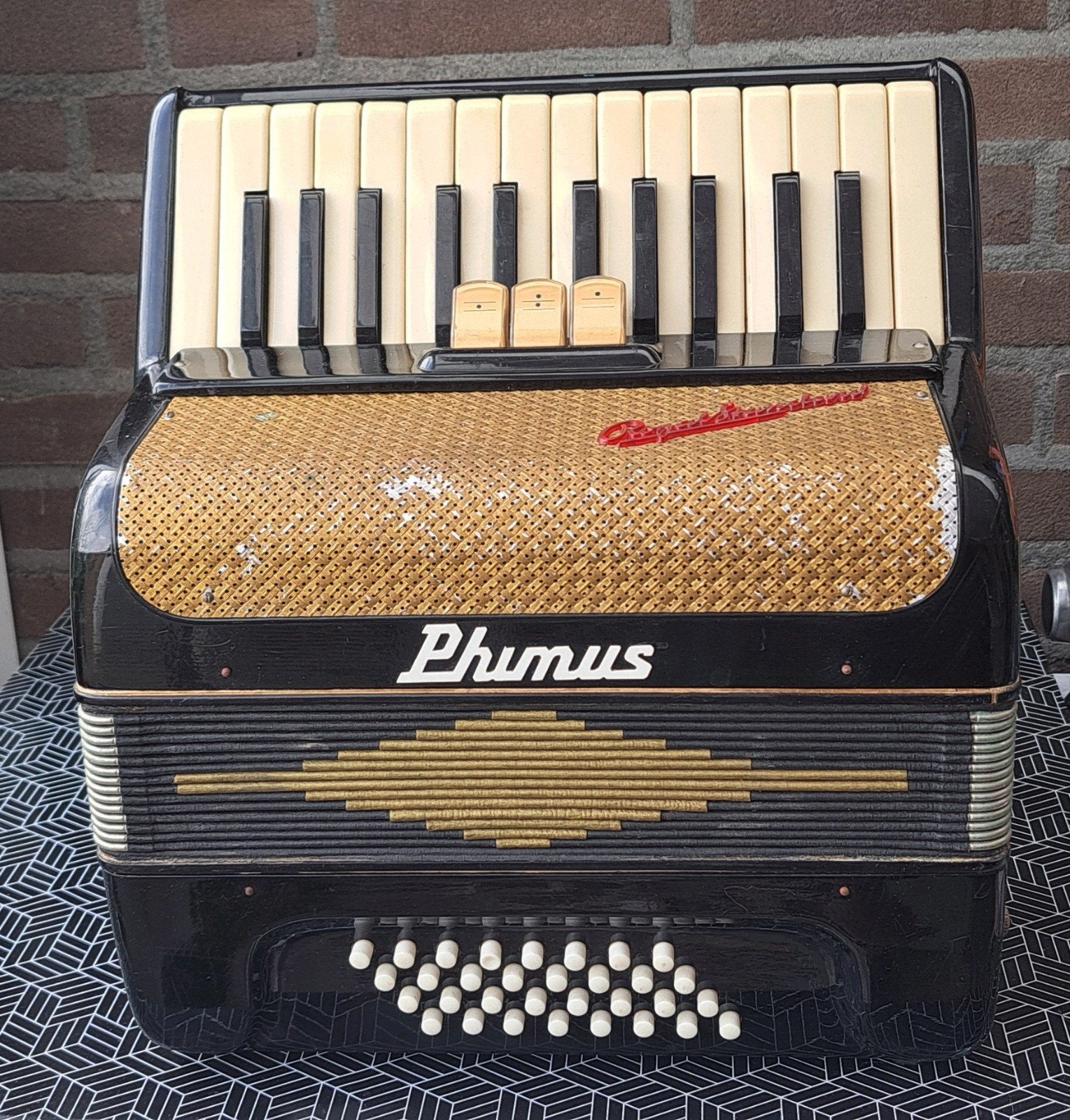 Phimus accordeon - Toetsaccordeon met 32-bas, Met riemen, Toetsaccordeon, Ophalen, Overige merken