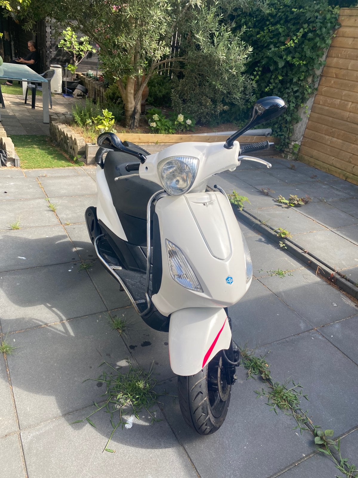 Piaggio Old Fly | Digitale Teller, Fietsen en Brommers, Ophalen, Zo goed als nieuw, Benzine, Piaggio