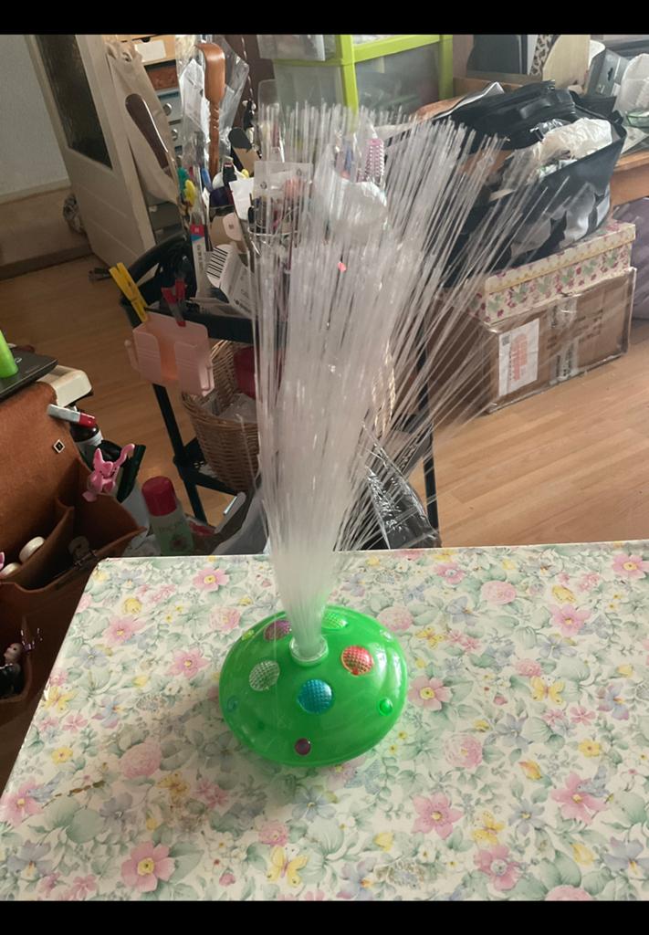 Ufo met fiber glas vezels gekleurde, Ophalen of Verzenden, Zo goed als nieuw