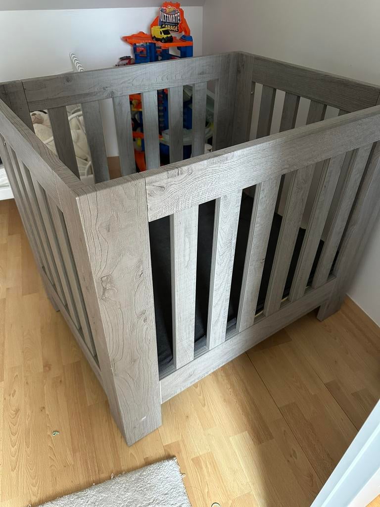 Box, Ophalen of Verzenden, Zo goed als nieuw, Jongetje of Meisje