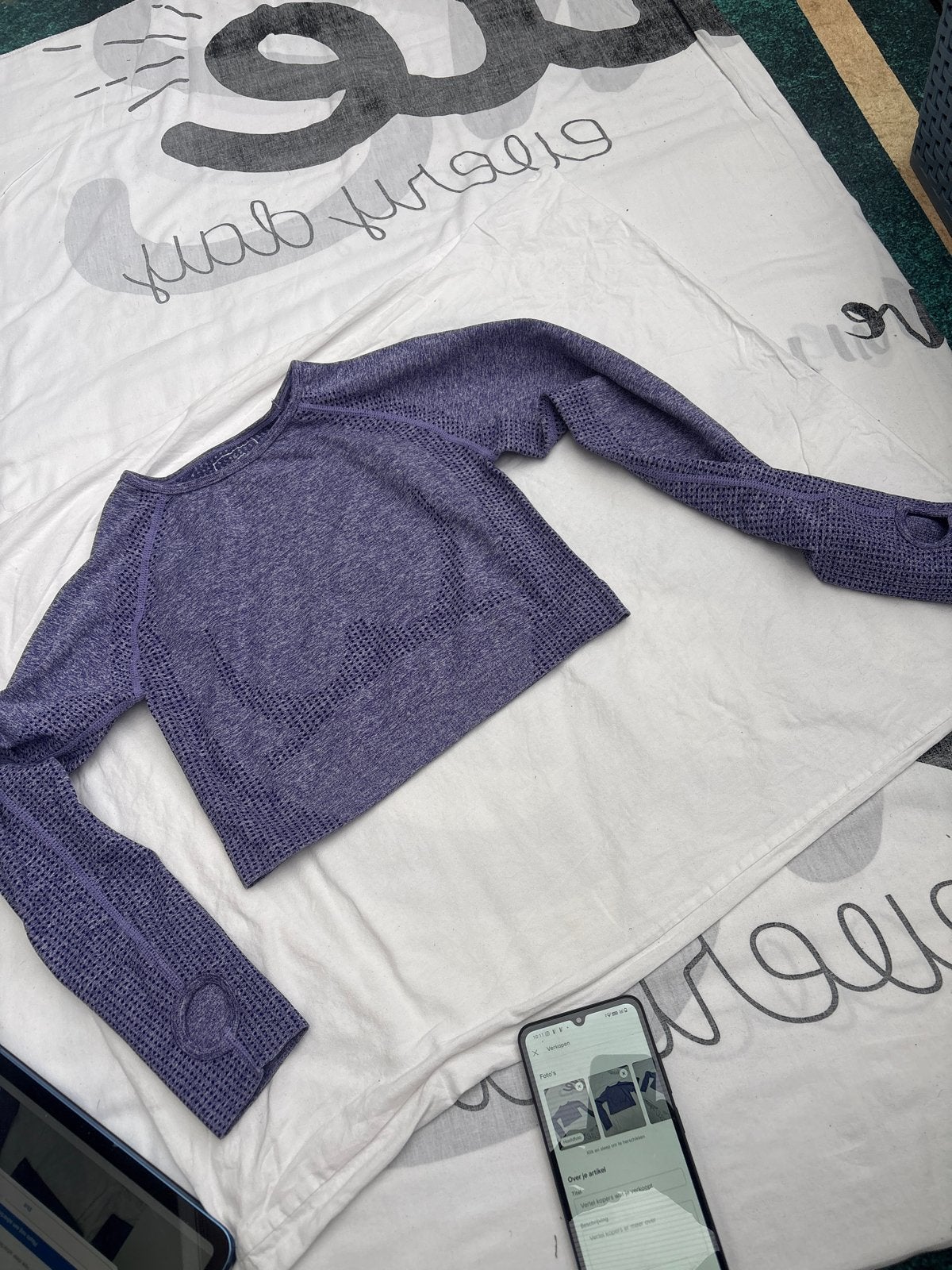 Paarse sporttop met lange mouwen, Maat 38/40 (M), Paars, Ophalen of Verzenden, Fitness of Aerobics