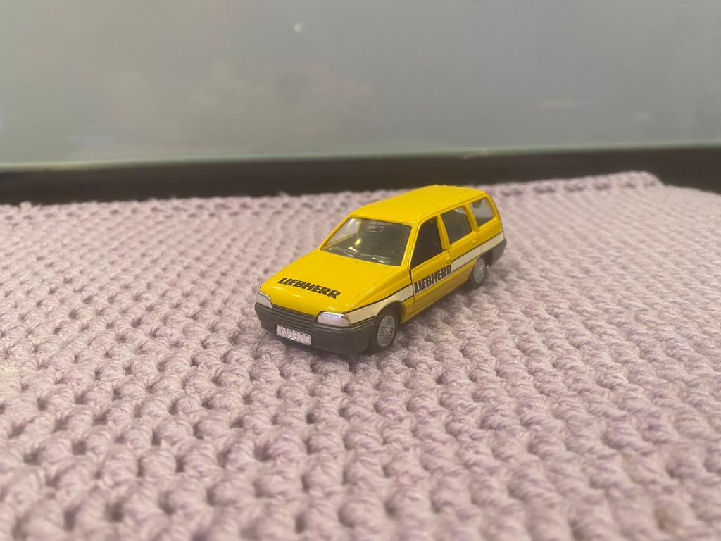 Opel kadett liebherr, Ophalen of Verzenden, Zo goed als nieuw, Auto, Gama