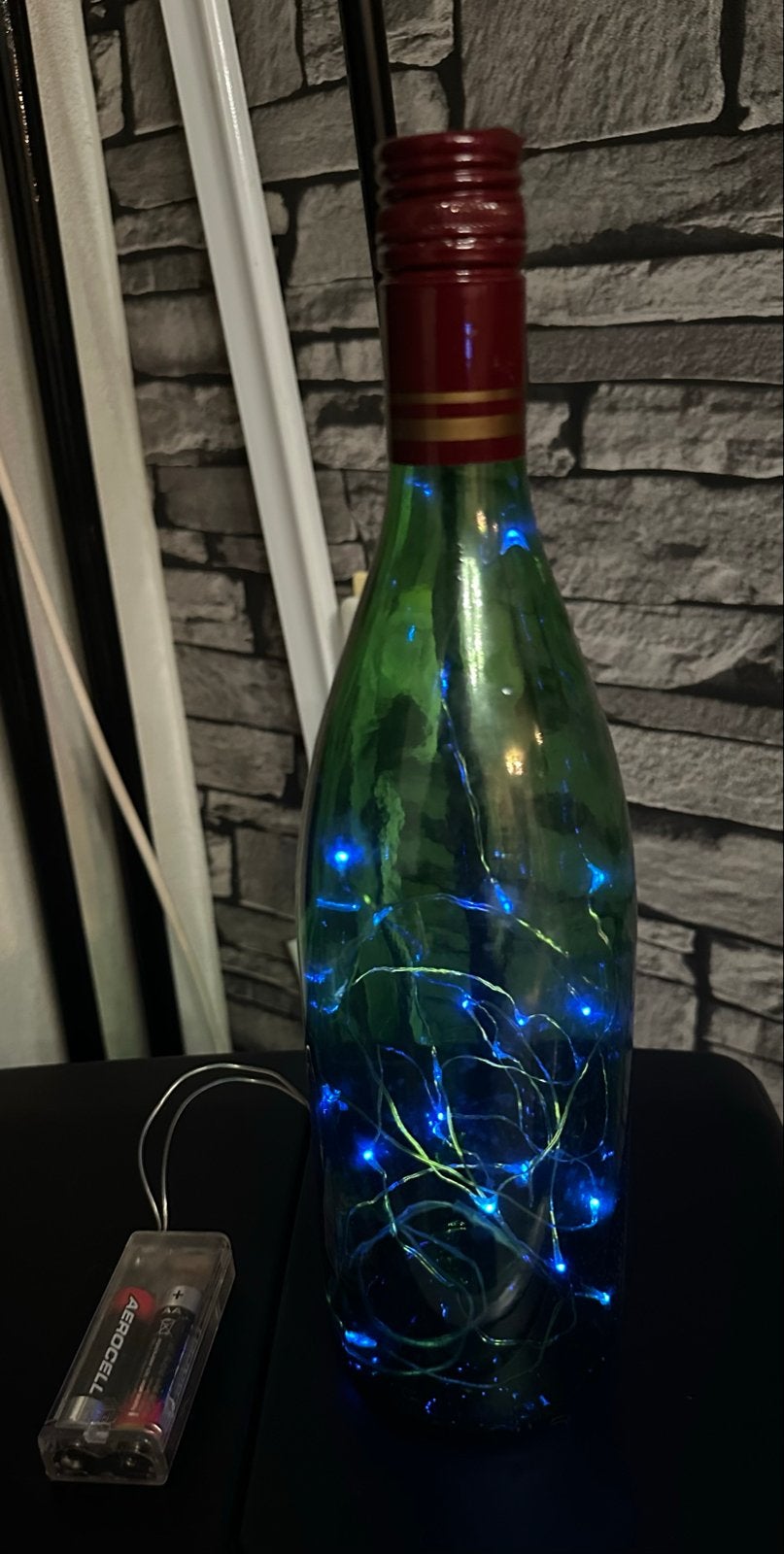 Fles met blauwe LED-verlichting, Blauw, Ophalen of Verzenden, Zo goed als nieuw, Werkt op batterijen