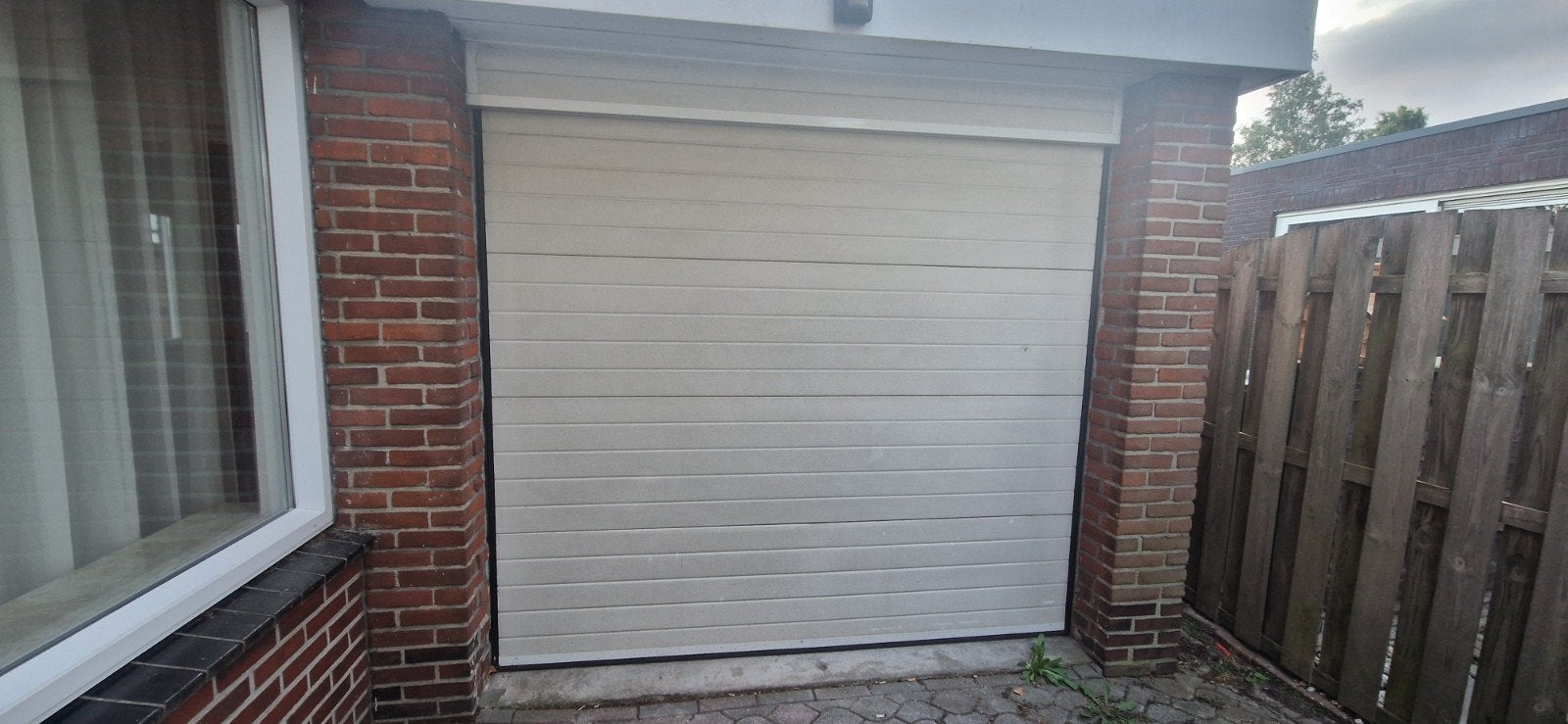 Electrische garrage roldeur, Doe-het-zelf en Verbouw, Deuren en Horren, Gebruikt, 120 cm of meer, Garagedeur, Ophalen of Verzenden