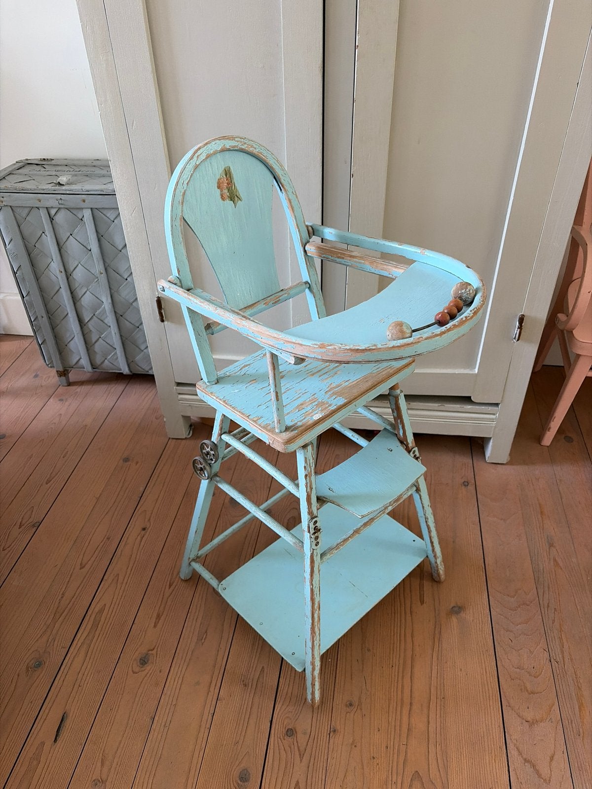 Antieke poppenkinderstoel - Charmant en decoratief, Ophalen of Verzenden