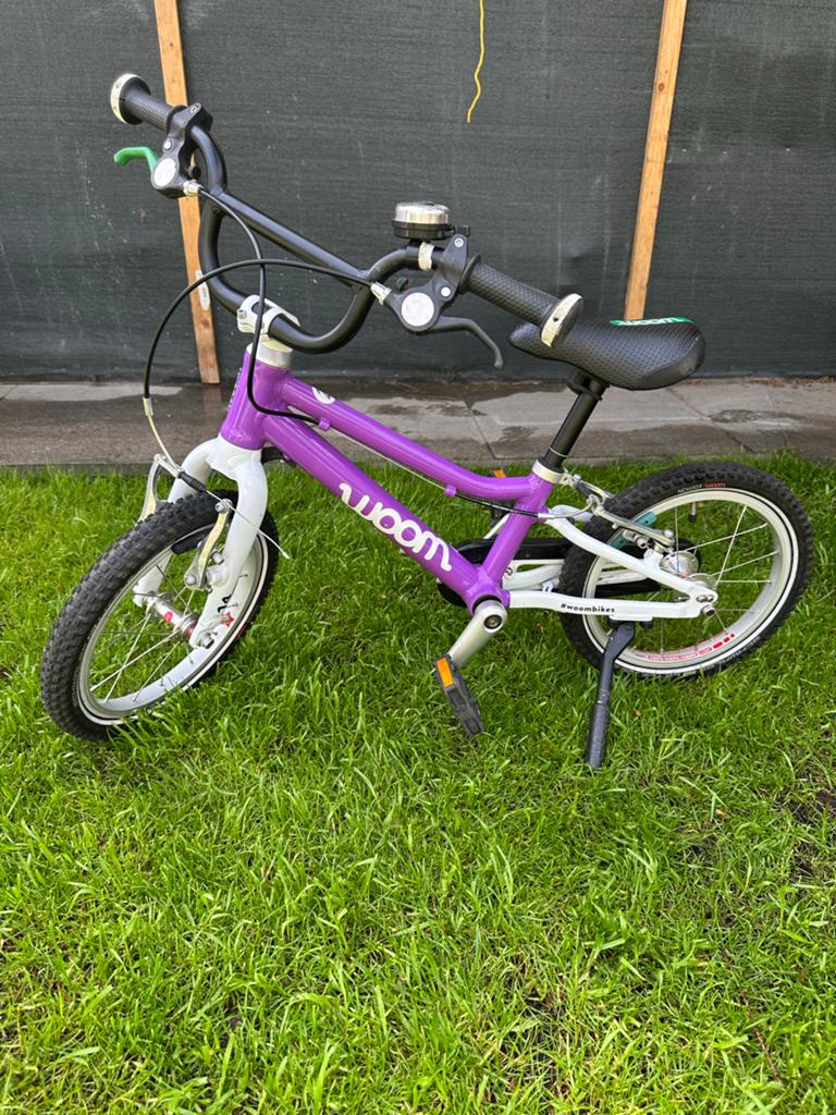 Woom 2 kinderfiets 14 inch - Lichtgewicht en Veilig, Fietsen en Brommers, Fietsen | Kinderfietsjes, Gebruikt, Minder dan 16 inch