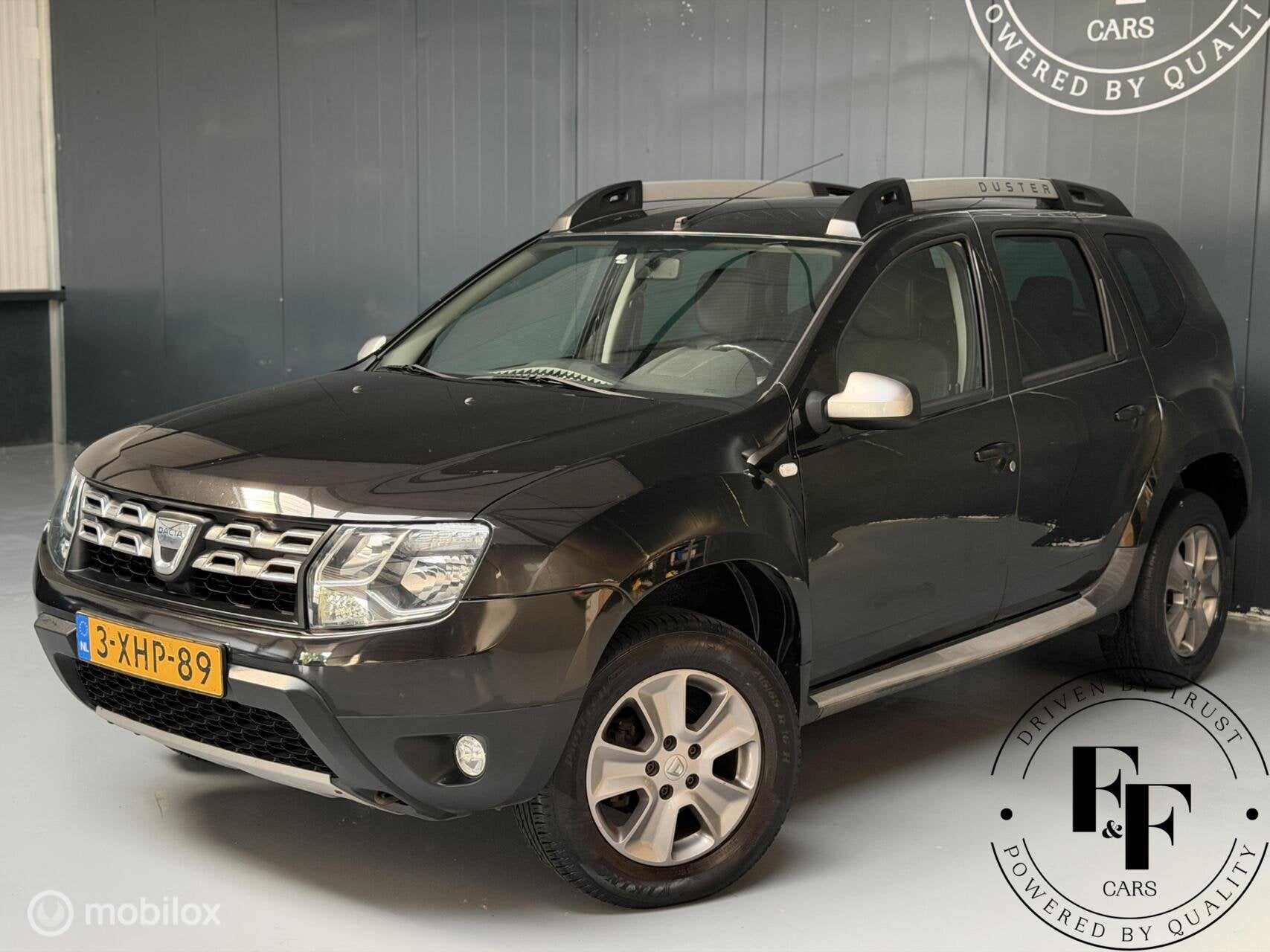Dacia Duster 1.2 TCe Lauréate|NAP|CarPlay|Cruise|Leder, Voorwielaandrijving, Euro 5, 125 pk, Gebruikt