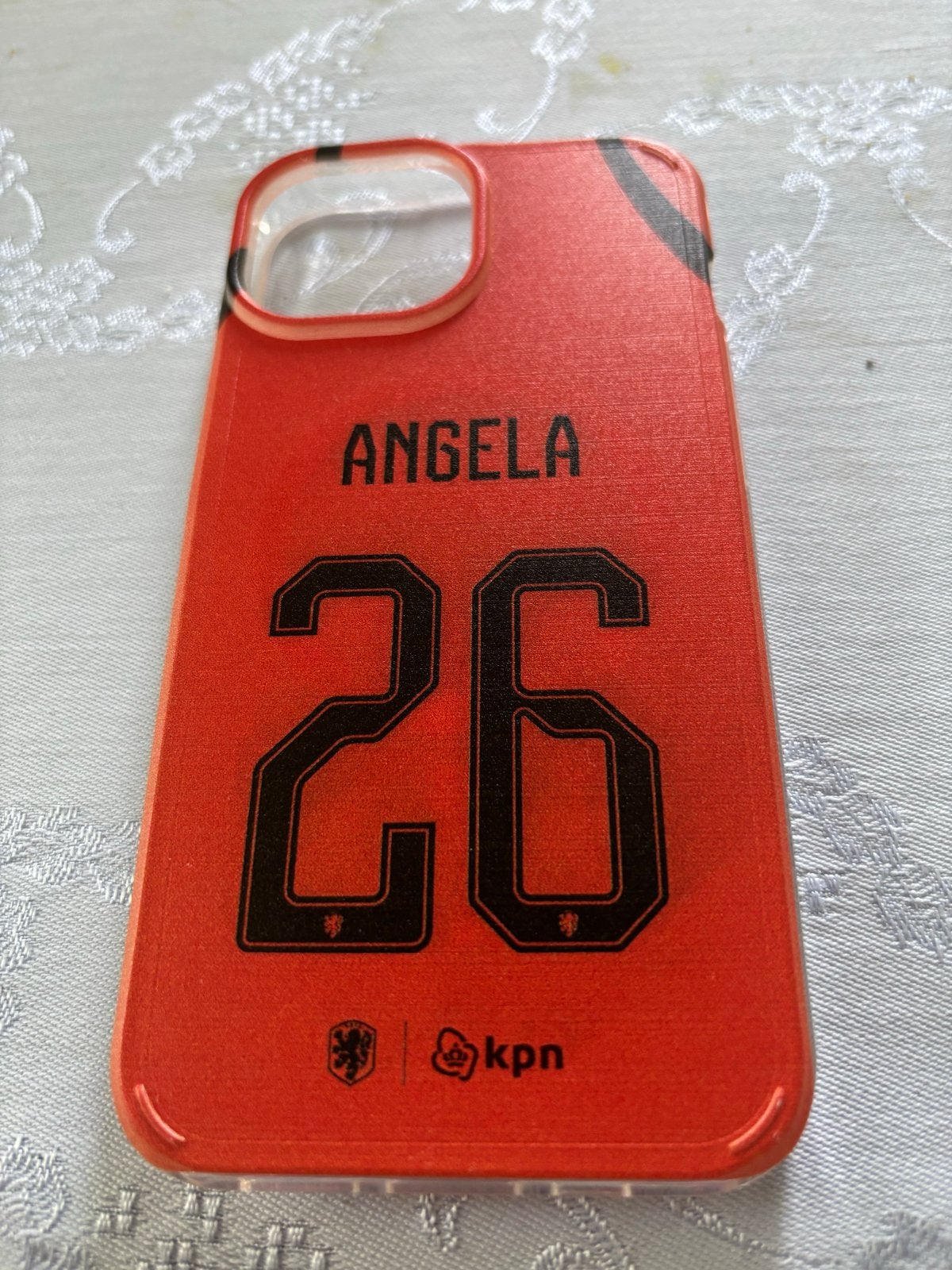 KPN iPhone 15 Hoesje - Angela 26 - Gerecycled TPU, Kunststof, IPhone 15, MagSafe, Oranje