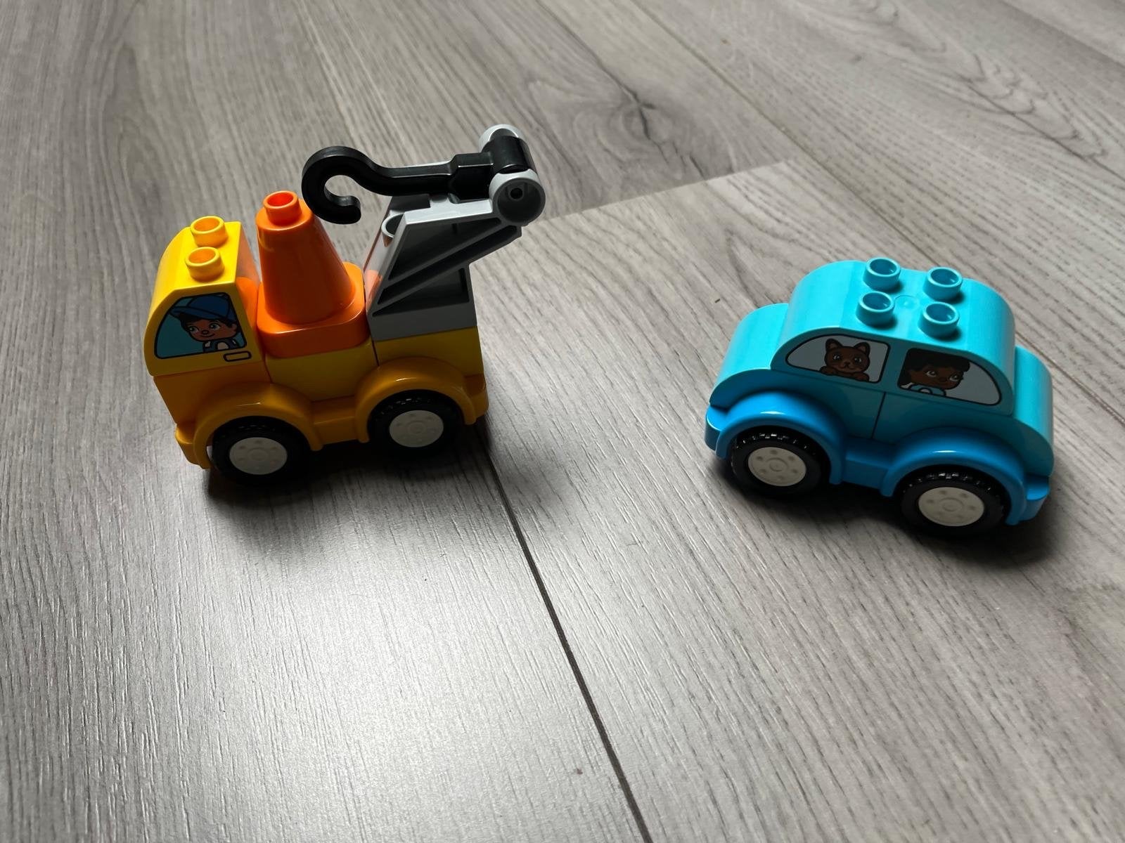 Lego Duplo Takelwagen en Auto Set (10883), Ophalen, Gebruikt, Overige thema's, Compleet