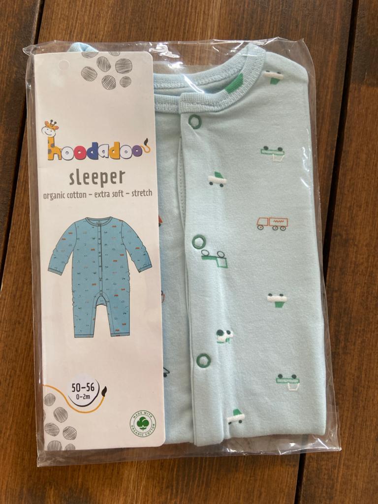 Hoodadoos romper met voertuigenprint - Maat 50-56, Kinderen en Baby's, Babykleding | Maat 50, Ophalen, Zo goed als nieuw, Jongetje of Meisje