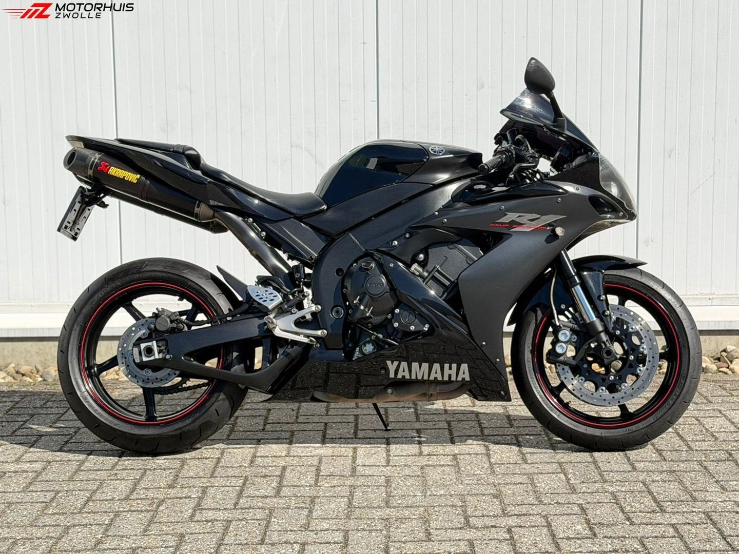 Yamaha YZF R1 (bj 2006 - 54.384 km) Akrapovic, 4 cilinders, Motorrijbewijs A, Bedrijf, Onbekend