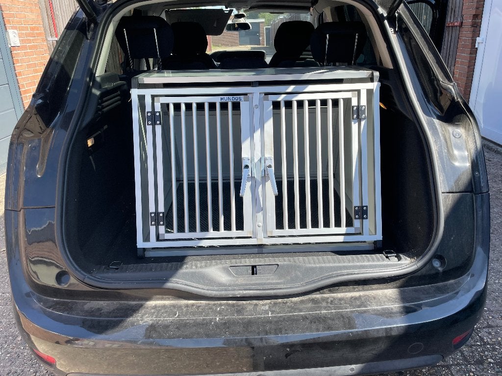Hundos dubbele Autobench maat m, Ophalen, Gebruikt