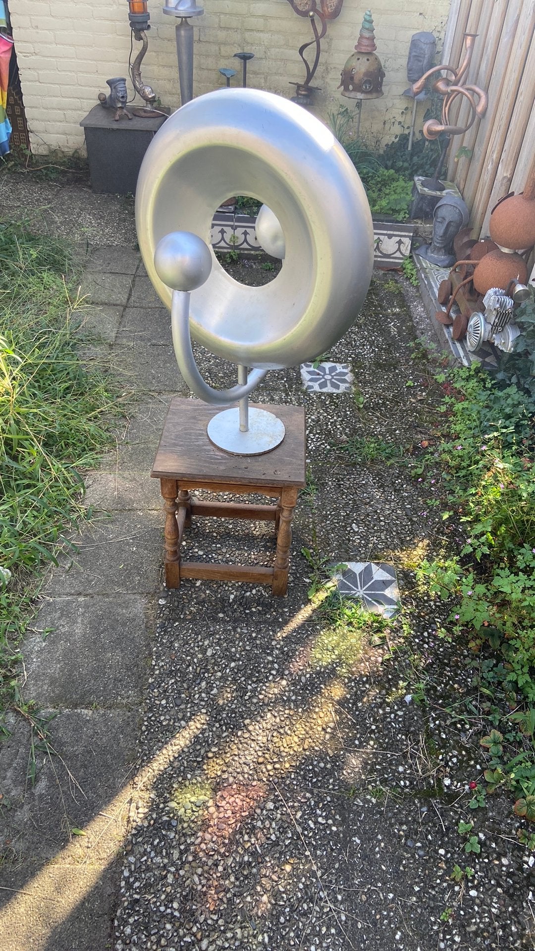 Tuinsculptuur A HOLE TO ANOTHER DIMENTION, Tuin en Terras, Ophalen, Zo goed als nieuw, Metaal